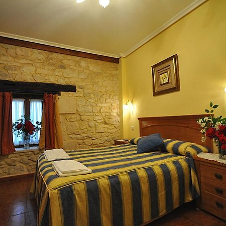 Hotel Rural Anamari Ciguenza  Kültér fotó