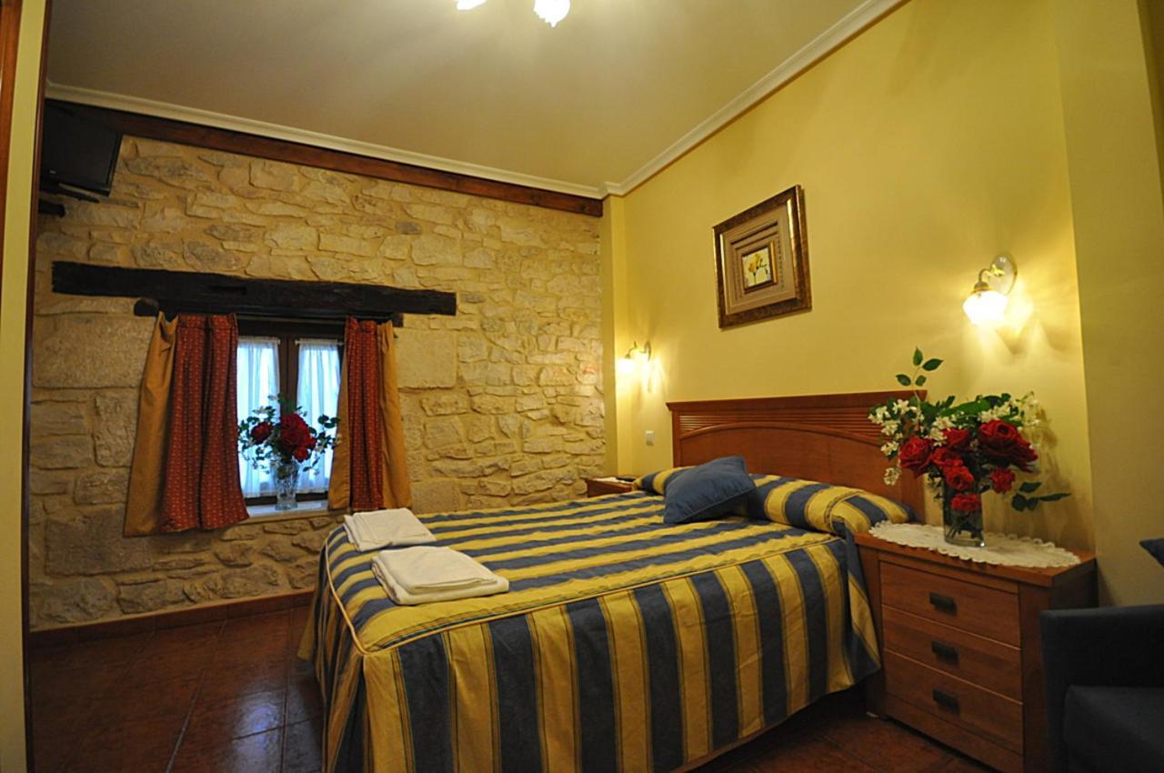 Hotel Rural Anamari Ciguenza  Kültér fotó